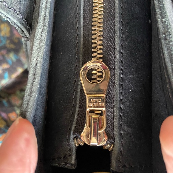 Parker Clay Bundle! Eden Tote GUC and Brand New Guzo Utility Pouch in Black - Picture 7 of 16